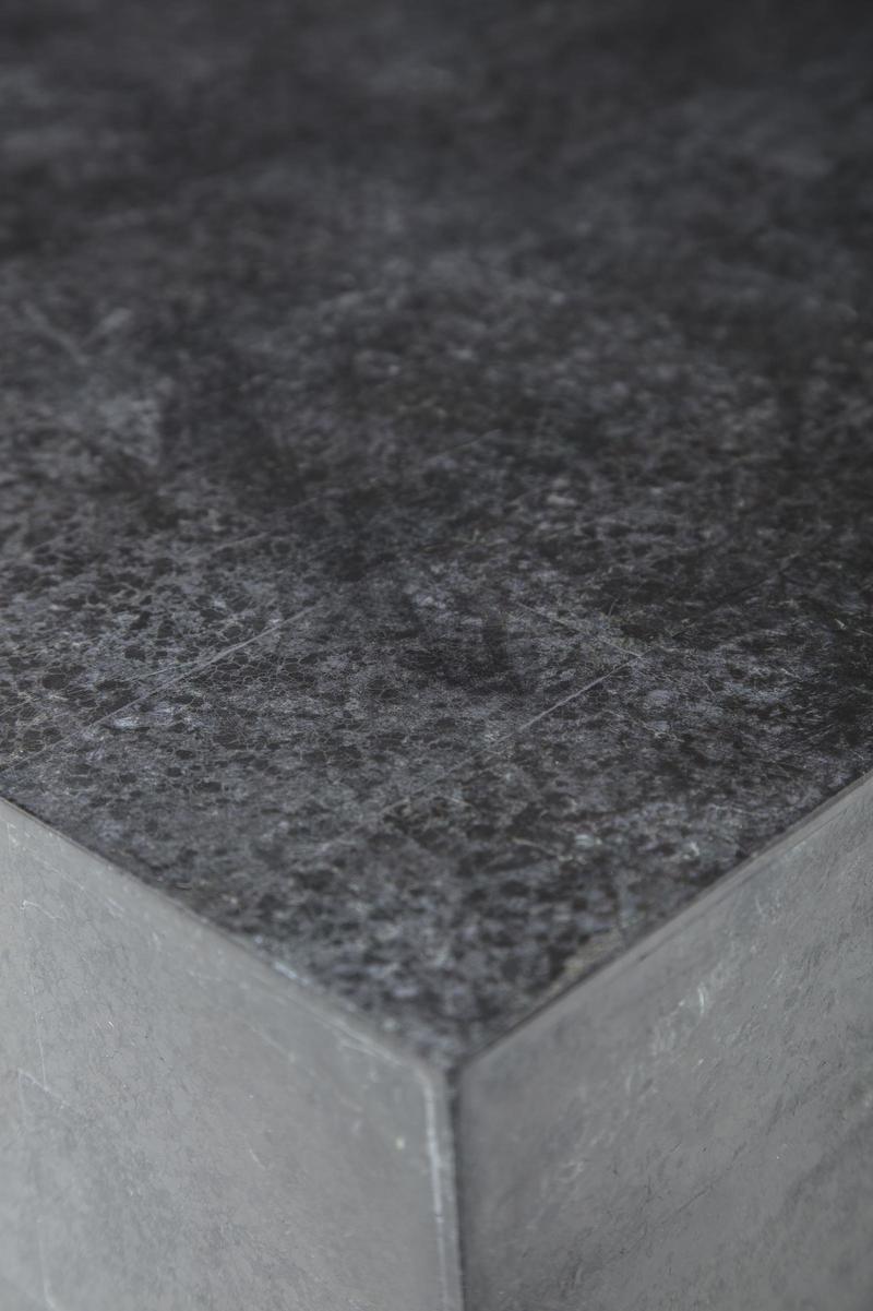 NVI – STN Nanay Stone 007BS dohányzóasztal 80 – black stone (1)