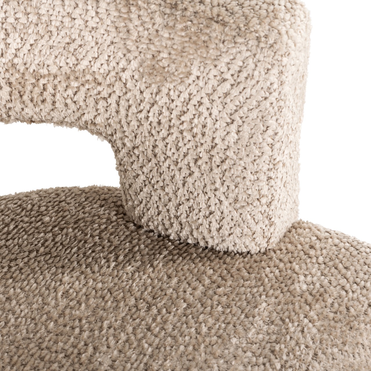 RICHMOND Interiors - 212623 Ellis S4756 forgó étkezőszék - lovely beige (6)