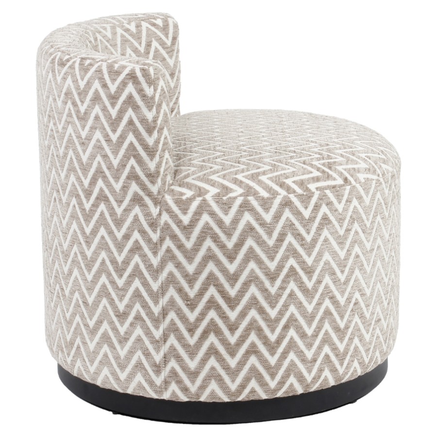 RICHMOND Interiors - 216068 Franny lounge fotel - sand chevron (4)